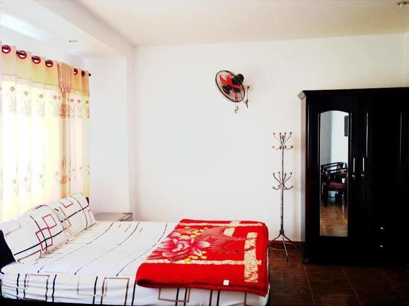 Hotel Minh Quan Bảo Lộc Exterior foto